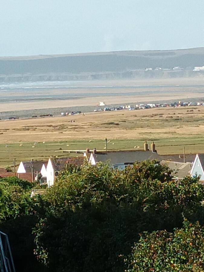 Contemporary One Bed Studio. Sea Views And Parking Westward Ho! (Devon) Exterior foto
