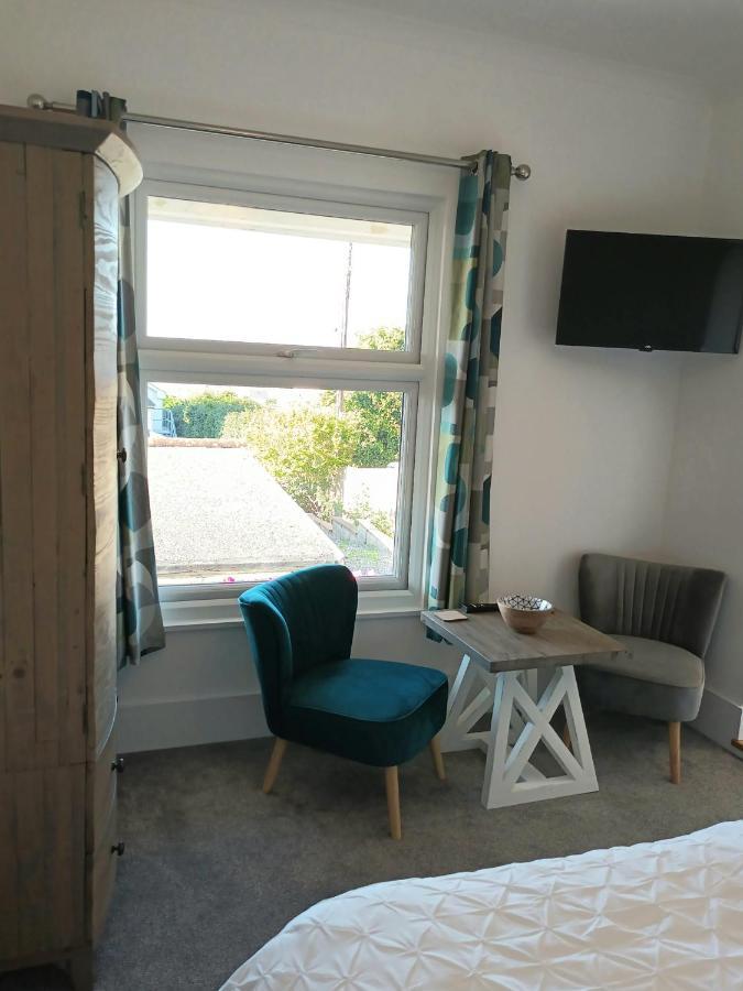 Contemporary One Bed Studio. Sea Views And Parking Westward Ho! (Devon) Exterior foto